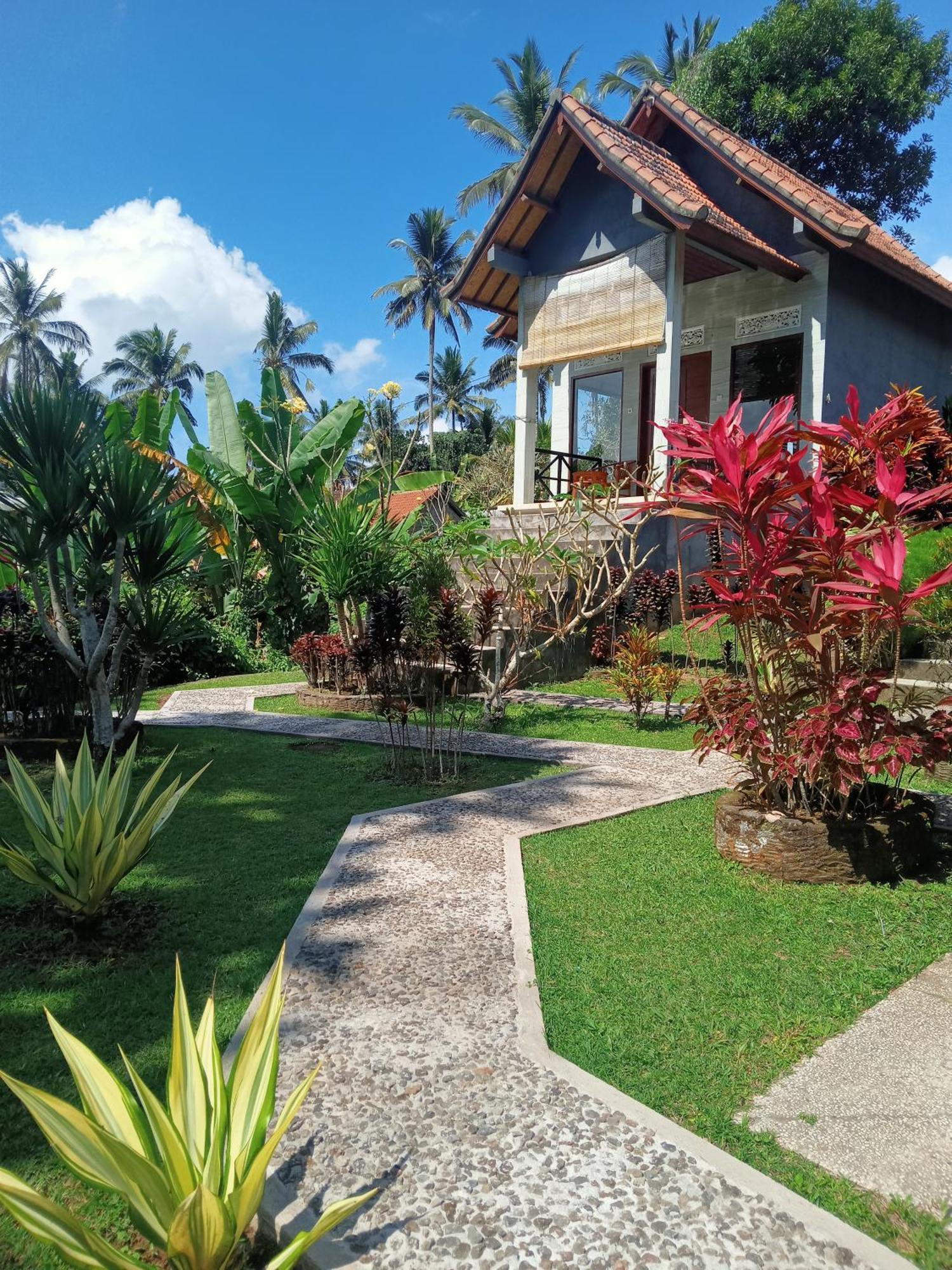 Padoba Mimpi House Karangasem Exterior foto